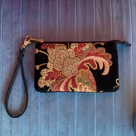 Wristlet - Picture 2 of 4